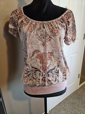Women’s Floral Printed Short-Sleeve Blouse